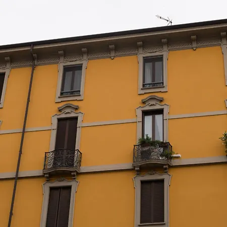 Apartament Piacenza Mediolan